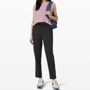 Lululemon Keep Moving Pant Size 6